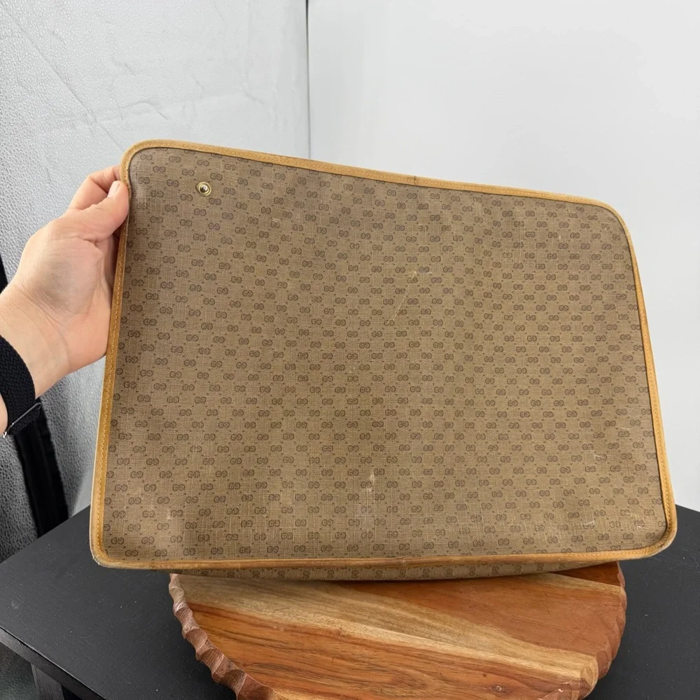 GUCCI Micro GG Supreme Web Sherry Line Briefcase tan leather trim laptop sleeve